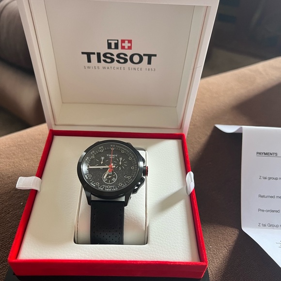 Tissot Watch NWB and authentication card - Picture 3 of 7